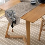 Vizon Zeminde Zenci Kadın Tasarımlı Modern Püsküllü Şönil Üçgen Runner Realhomes