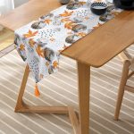 - UcgenRunner-5277-Gorsel-2 - Realhomes  Mermer Desen Ve Kuru Yaprak Motifli Dekoratif Püsküllü Şönil Üçgen Runner Realhomes