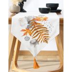 - UcgenRunner-5278-Gorsel-1 - Realhomes  Kuru Yaprak Desenli Modern Dekoratif Püsküllü Şönil Üçgen Runner Realhomes