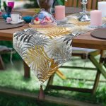 Renkli Yapraklar Üzerinde Nokta Tasarımlı Püsküllü Şönil Üçgen Runner Realhomes