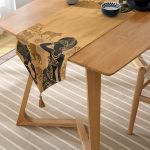 - UcgenRunner-5809-Gorsel-2 - Realhomes Etnik Afrika Desenli Modern Püsküllü Şönil Üçgen Runner Realhomes