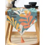 Realhomes Renkli Zemin Üzerinde Onedraw Çizimli Yaprak Motifli Dijital Baskılı Özel Tasarım Püsküllü Şönil Üçgen Runner Realhomes