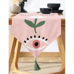 - UcgenRunner-7384-Gorsel-1 - Realhomes Realhomes Pudra Zemin Üzerinde Onedraw Çizimli Çiçek Desenli Dijital Baskılı Özel Tasarım Püsküllü Şönil Üçgen Runner Realhomes