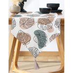 Realhomes Beyaz Zeminli Onedraw Çizimli Yaprak Motifli Dijital Baskılı Özel Tasarım Püsküllü Şönil Üçgen Runner Realhomes