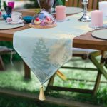 Realhomes Renkli Zemin Üzerinde Gold Detaylı Mermer Desenli Dijital Baskılı Özel Tasarım Püsküllü Şönil Üçgen Runner Realhomes