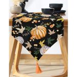 Realhomes Siyah Zemin Üzerinde Bal Kabağı Desenli Dijital Baskılı Özel Tasarım Püsküllü Şönil Üçgen Runner Realhomes