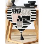 Realhomes Renkli Zemin Üzerinde Siyah Çizgili Kaktüs Desenli Dijital Baskılı Özel Tasarım Püsküllü Şönil Üçgen Runner Realhomes