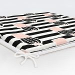 - httpsrealarge.comserdarMinderFermuarli-KareFrm-2023-Gorsel12-Gorsel-5 - Realhomes RealHomes Özel Tasarım Fermuarlı Sandalye Minderi Realhomes