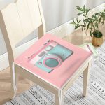 - httpsrealarge.comserdarMinderFermuarli-KareFrm-3008-Gorsel12-Gorsel-2 - Realhomes  Nostaljik Fotoğraf Makinası 3D Dijital Baskılı Fermuarlı Sandalye Minderi Realhomes