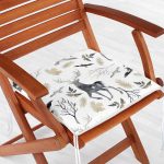 - httpsrealarge.comserdarMinderFermuarli-KareFrm-3043-Gorsel12-Gorsel-1 - Realhomes  Ekru Zeminli Geyik ve Yaprak Motifler iDijital Baskılı Fermuarlı Sandalye Minderi Realhomes