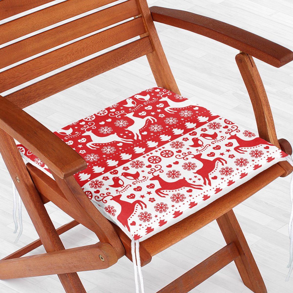 Kırmızı Beyaz Yılbaşı Geyikleri Dijital Baskılı Fermuarlı Sandalye Minderi Realhomes
