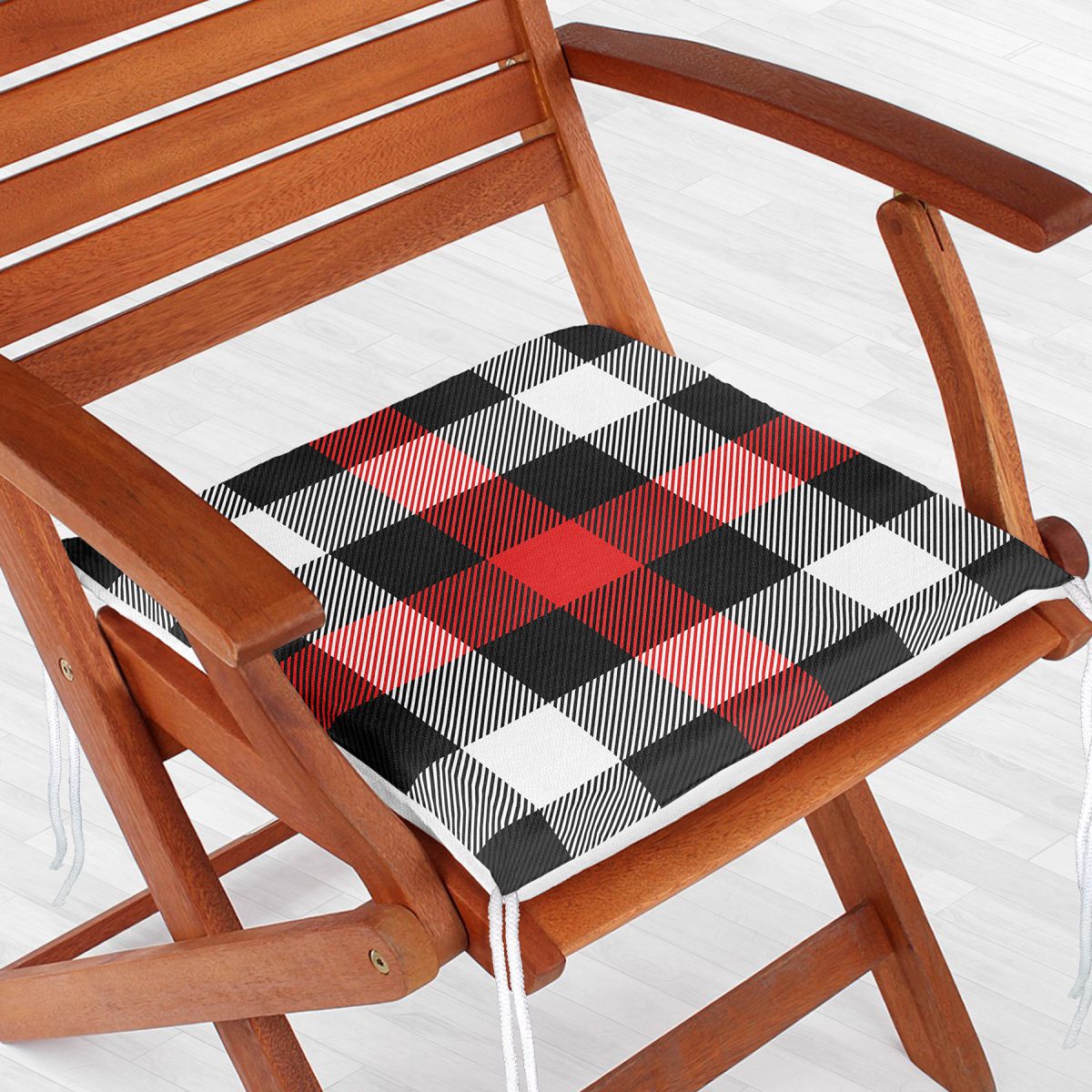 Siyah Kırmızı Beyaz Ekose Desenli Dekoratif Fermuarlı Sandalye Minderi Realhomes