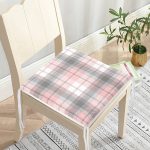 - httpsrealarge.comserdarMinderFermuarli-KareFrm-3081-Gorsel12-Gorsel-2 - Realhomes  Pembe Gri Ekose Desenli Dekoratif Fermuarlı Sandalye Minderi Realhomes