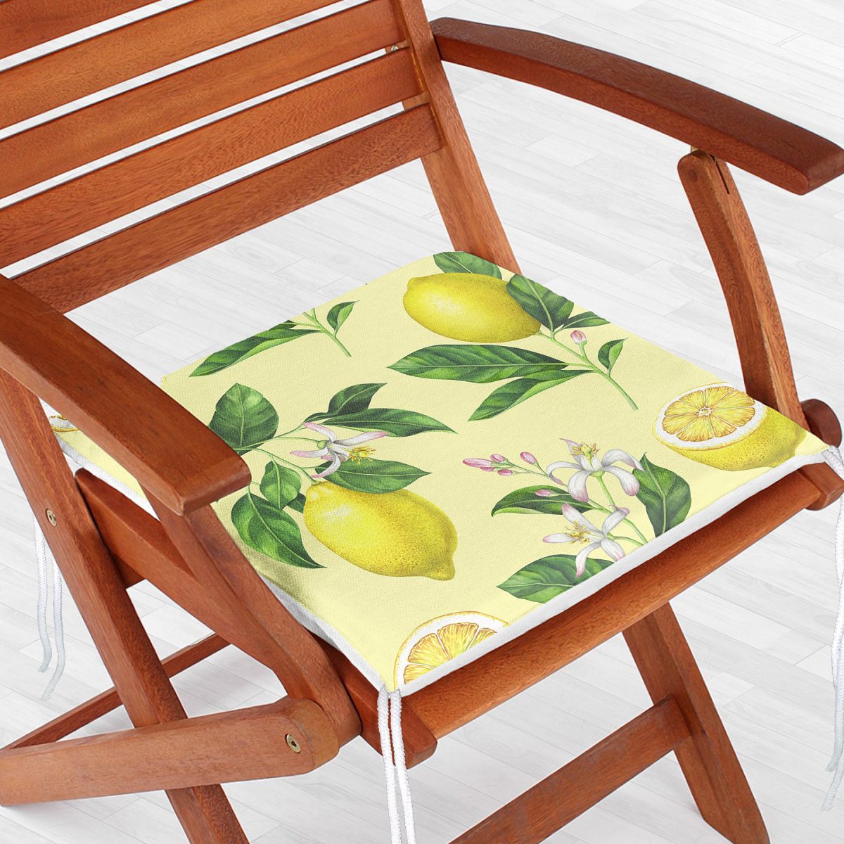 Krem Zeminli Limon Desenli Dekoratif Fermuarlı Sandalye Minderi Realhomes