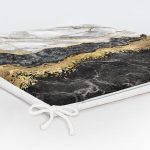 - httpsrealarge.comserdarMinderFermuarli-KareFrm-3132-Gorsel12-Gorsel-5 - Realhomes  Modern Siyah Beyaz Altın Mermer Motifli Dijital Baskılı Fermuarlı Sandalye Minderi Realhomes