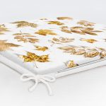 - httpsrealarge.comserdarMinderFermuarli-KareFrm-3163-Gorsel12-Gorsel-5 - Realhomes  Beyaz Zeminde Altın Yapraklar Desenli Dijital Baskılı Fermuarlı Sandalye Minderi Realhomes