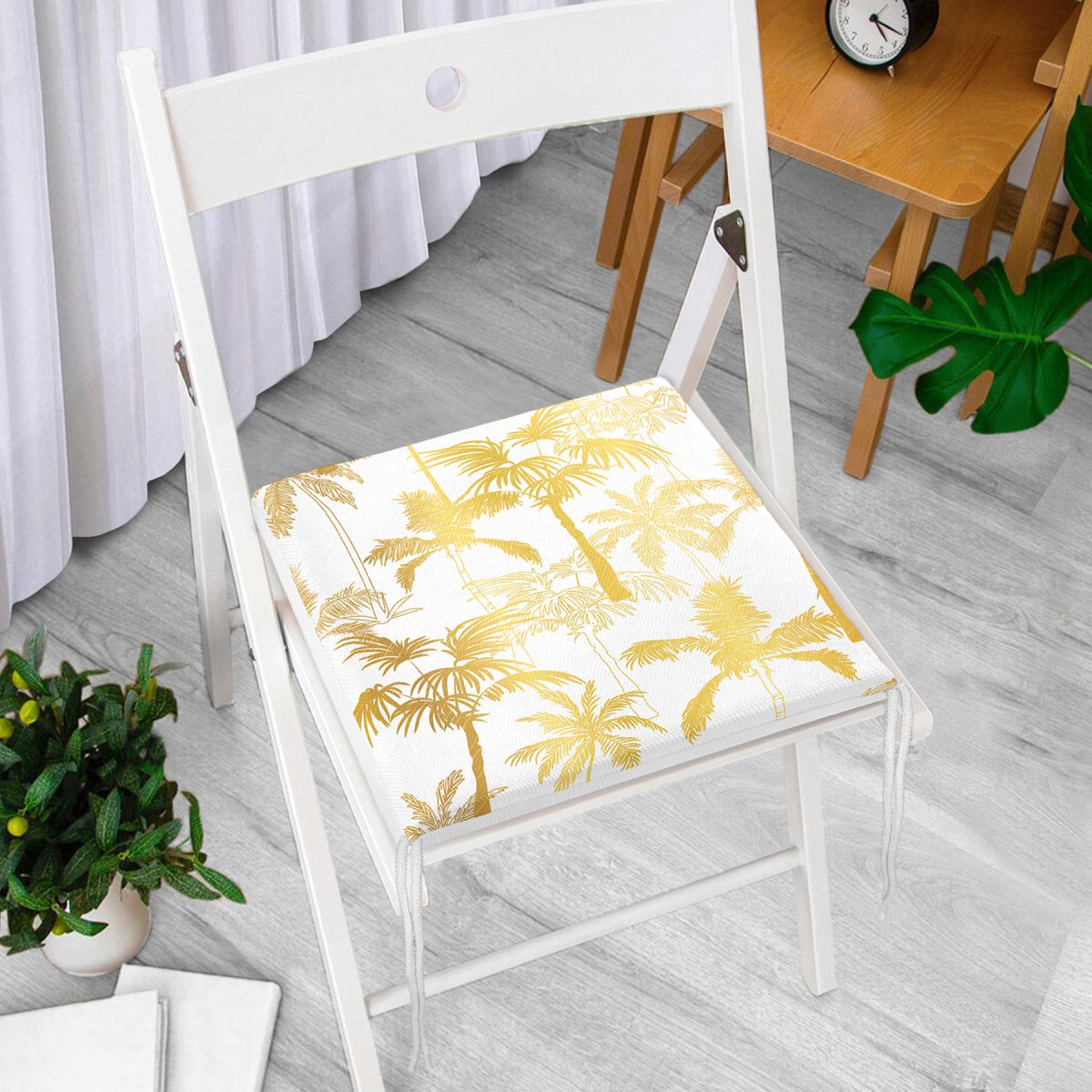 Altın Renkte Palmiyeler Özel Tasarımlı Fermuarlı Sandalye Minderi Realhomes
