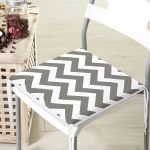 - httpsrealarge.comserdarMinderFermuarli-KareFrm-320-Gorsel12-Gorsel-3 - Realhomes  Gri Zigzag Resimli Dekorati Kare Sandalye Minderi 40x40cm ermua Realhomes