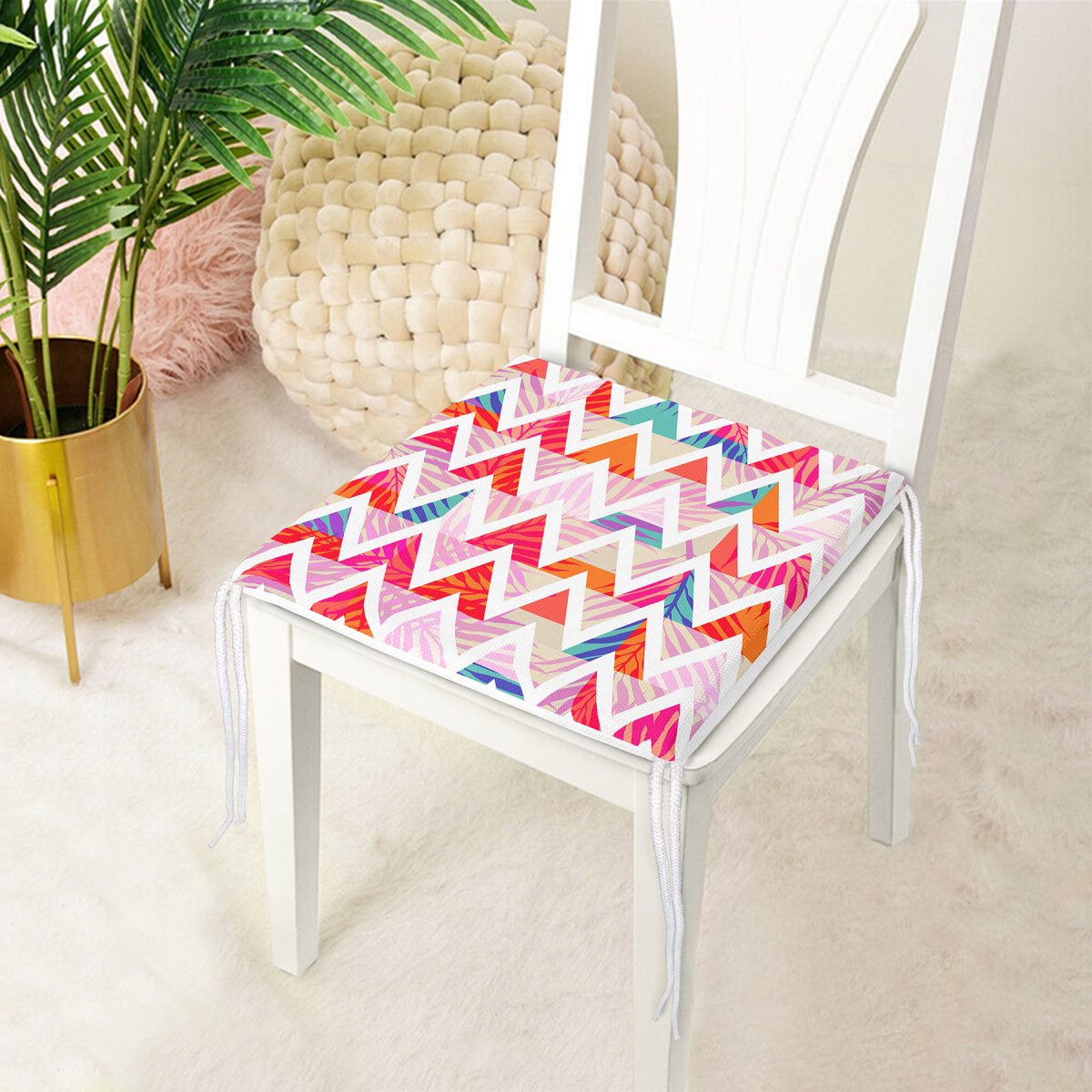 Geometrik Desenli Renkli Zeminli Modern Fermuarlı Sandalye Minderi Realhomes