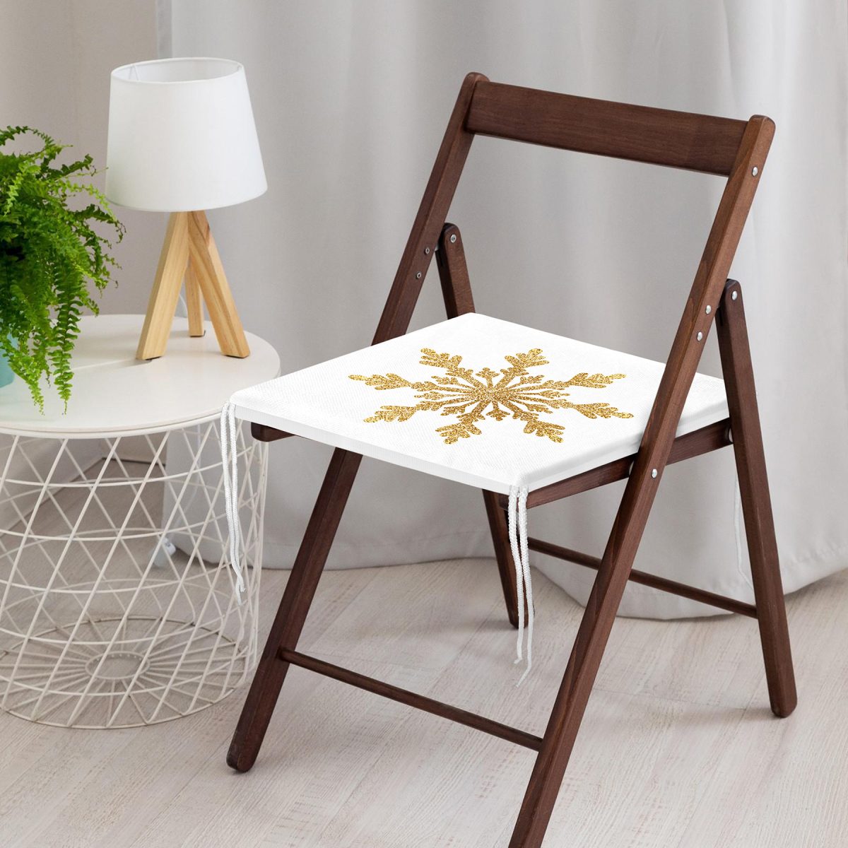 Altın Görünümlü Kar Tanesi Desenli 3D Modern Fermuarlı Sandalye Minderi Realhomes