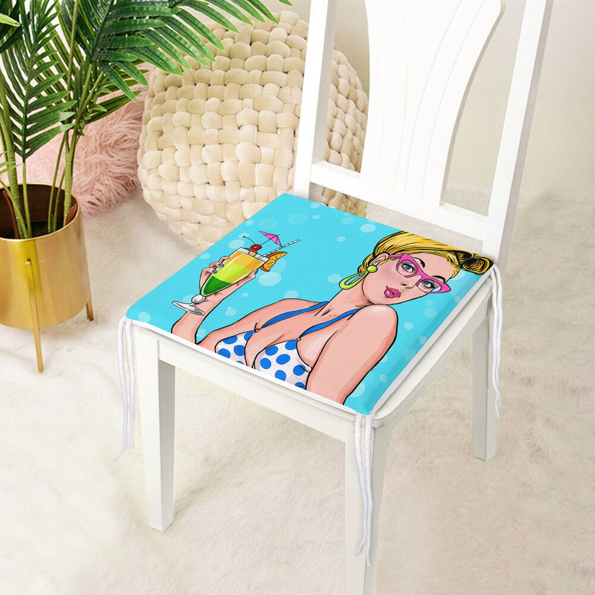 Pop Art Girl Özel Tasarım Dekoratif Fermuarlı Sandalye Minderi Realhomes