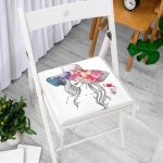 - httpsrealarge.comserdarMinderFermuarli-KareFrm-3296-Gorsel12-Gorsel-1 - Realhomes  Renkli Şapka Tasarımlı Dijital Baskılı Dekoratif Fermuarlı Sandalye Minderi Realhomes