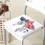 - httpsrealarge.comserdarMinderFermuarli-KareFrm-3296-Gorsel12-Gorsel-3 - Realhomes  Renkli Şapka Tasarımlı Dijital Baskılı Dekoratif Fermuarlı Sandalye Minderi Realhomes