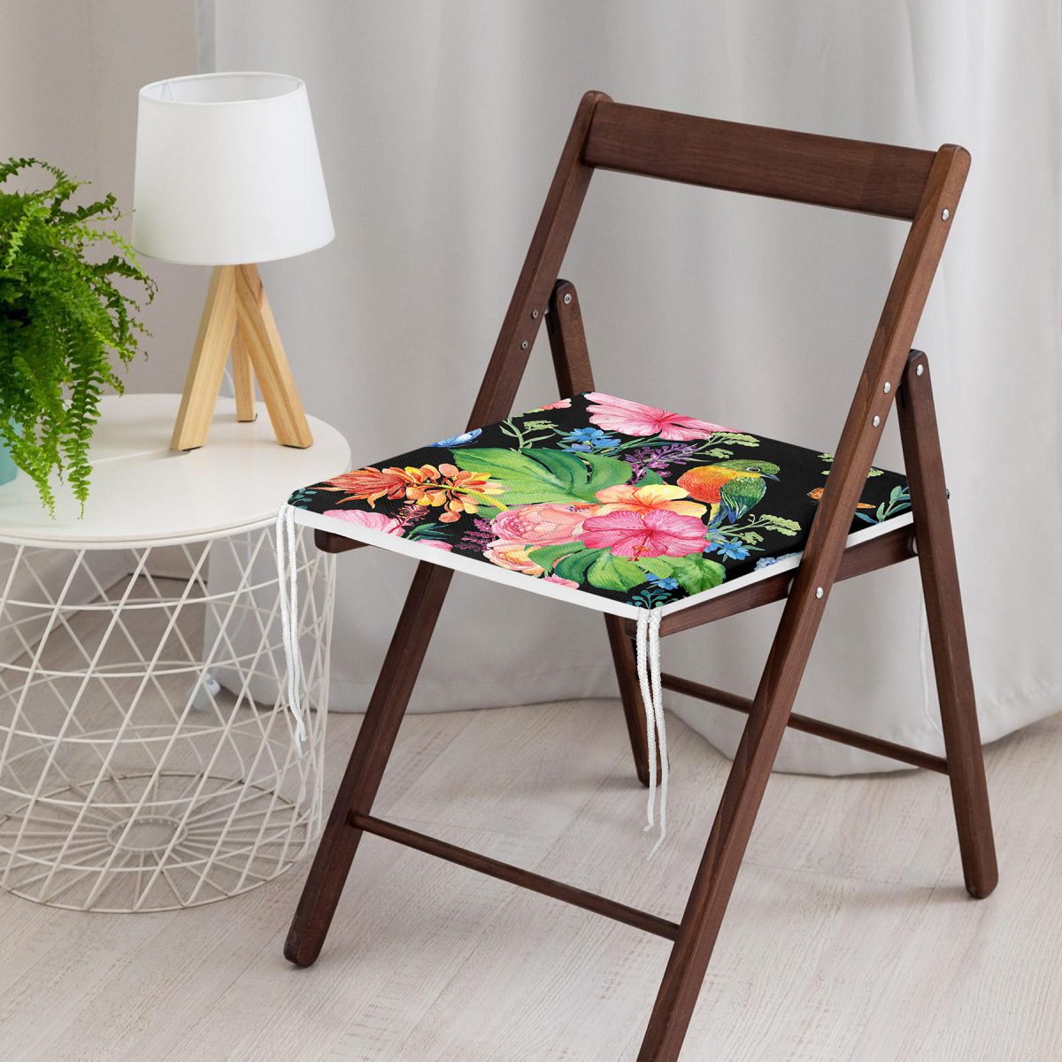 Watercolor Çiçek ve Kuş Motifli Özel Tasarım Fermuarlı Sandalye Minderi Realhomes