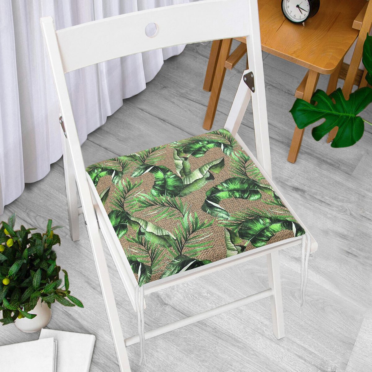 Çuval Zeminde Yeşil Yaprak Desenli Özel Tasarım Fermuarlı Sandalye Minderi Realhomes