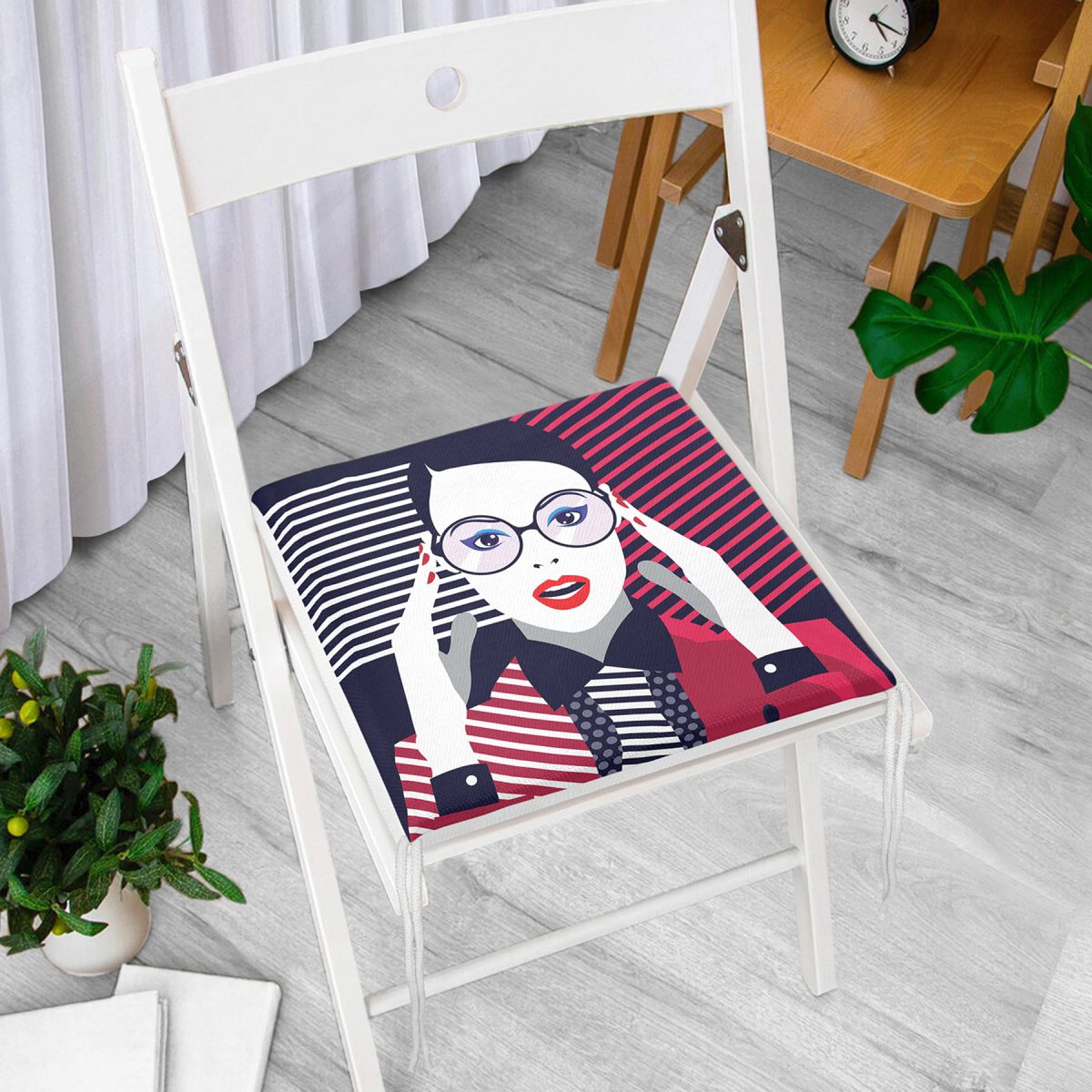 Pop Art Mujer Elegante Tasarımlı Dijital Baskılı Fermuarlı Sandalye Minderi Realhomes