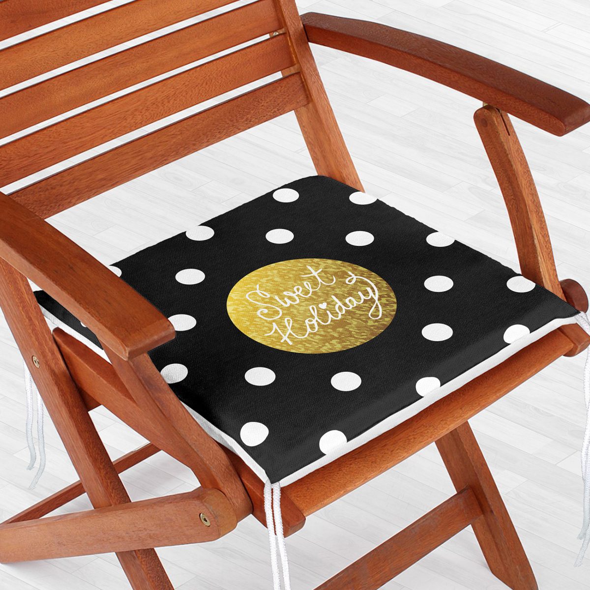 Siyah Zeminde Sweet Holiday Tasarımlı Dijital Baskılı Fermuarlı Sandalye Minderi Realhomes