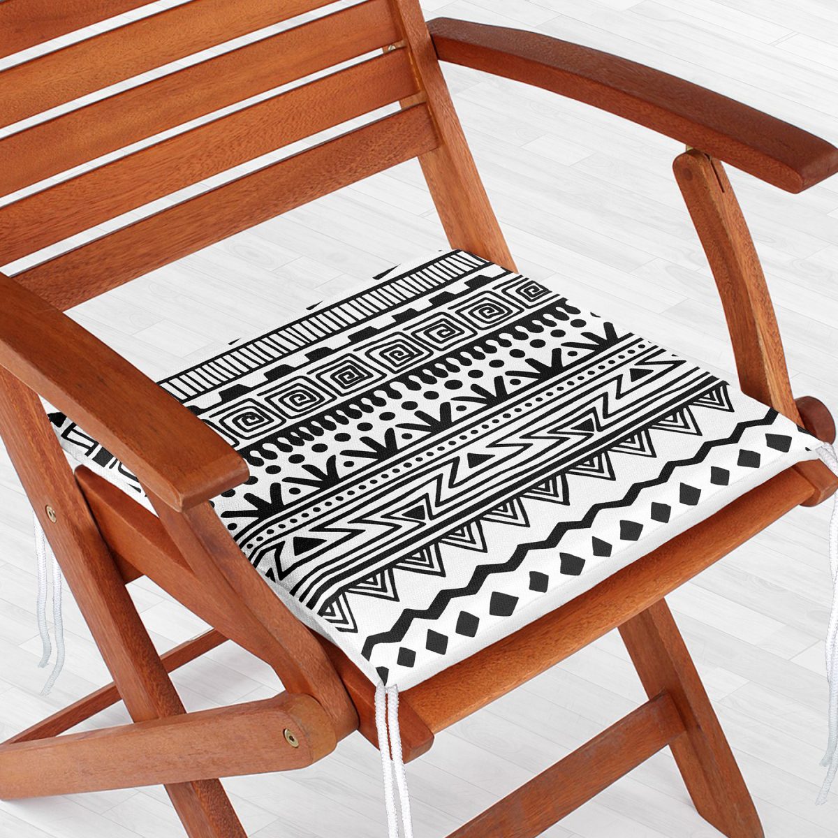 Siyah Beyaz Dekoratif African Motifli Modern Fermuarlı Sandalye Minderi Realhomes