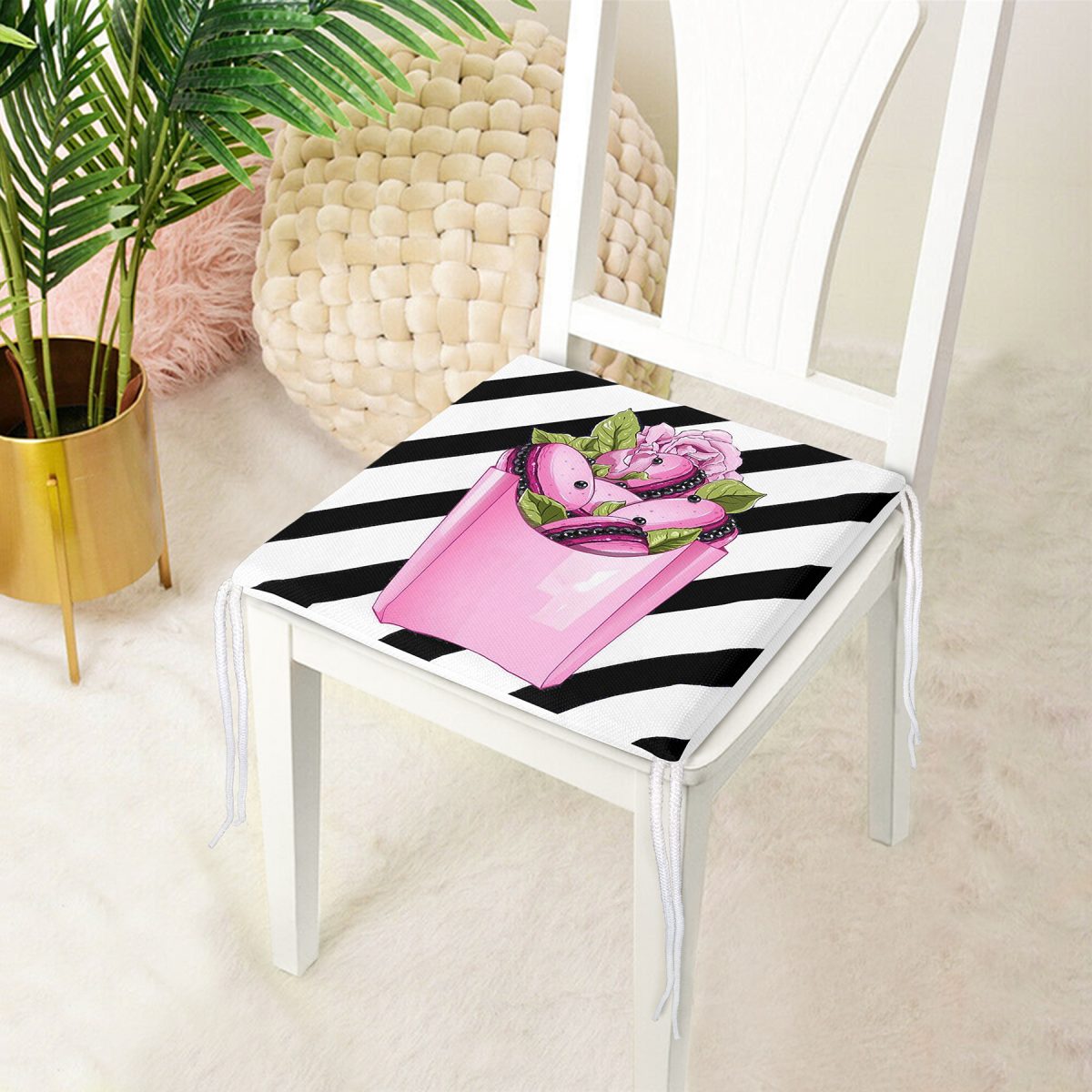 Coco Pops Pempe Siyah Tasarımlı Modern Dekoratif Fermuarlı Sandalye Minderi Realhomes