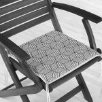 - Seamless geometric pattern with cubes - Realhomes  RealHomes 3D Cube Desenli Dijital Baskılı Modern Fermuarlı Sandalye Minderi Realhomes