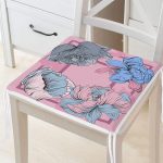 - httpsrealarge.comserdarMinderFermuarli-KareFrm-3878-Gorsel12-Gorsel - Realhomes Realhomes Pembe Zeminde Mavi Zambak Motifli Dijital Baskılı Modern Fermuarlı Sandalye Minderi Realhomes