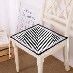 - httpsrealarge.comserdarMinderFermuarli-KareFrm-4123-Gorsel12-Gorsel - Realhomes  RealHomes Özel Tasarım Dijital Baskılı Modern Fermuarlı Sandalye Minderi Realhomes