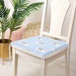 Realhomes Bulutlara Sarılmış Ayıcıklar Dijital Baskılı Modern Sandalye Minderi Realhomes