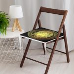 - httpsrealarge.comserdarMinderFermuarli-KareFrm-5034-Gorsel12-Gorsel-2 - Realhomes RealHomes Özel Tasarım Siyah Zeminde Gold Medusa Dekoratif Fermuarlı Sandalye Minderi Realhomes