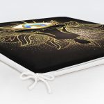 - httpsrealarge.comserdarMinderFermuarli-KareFrm-5041-Gorsel12-Gorsel-5 - Realhomes Altın Motifli Yoga Ve Mavi Göz Desenli Özel Tasarım Dijital Baskılı Fermuarlı Sandalye Minderi Realhomes