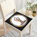 Siyah Zeminde Yoga Motifli Dekoratif Fermuarlı Sandalye Minderi Realhomes