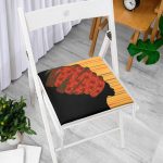 - httpsrealarge.comserdarMinderFermuarli-KareFrm-5097-Gorsel12-Gorsel-1 - Realhomes Kırmızı Başlıklı Zenci Kadın Motifli Dekoratif Fermuarlı Sandalye Minderi Realhomes