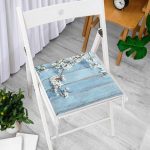 Mavi Ahşap Zeminli Bahar Motifli Fermuarlı Sandalye Minderi Realhomes