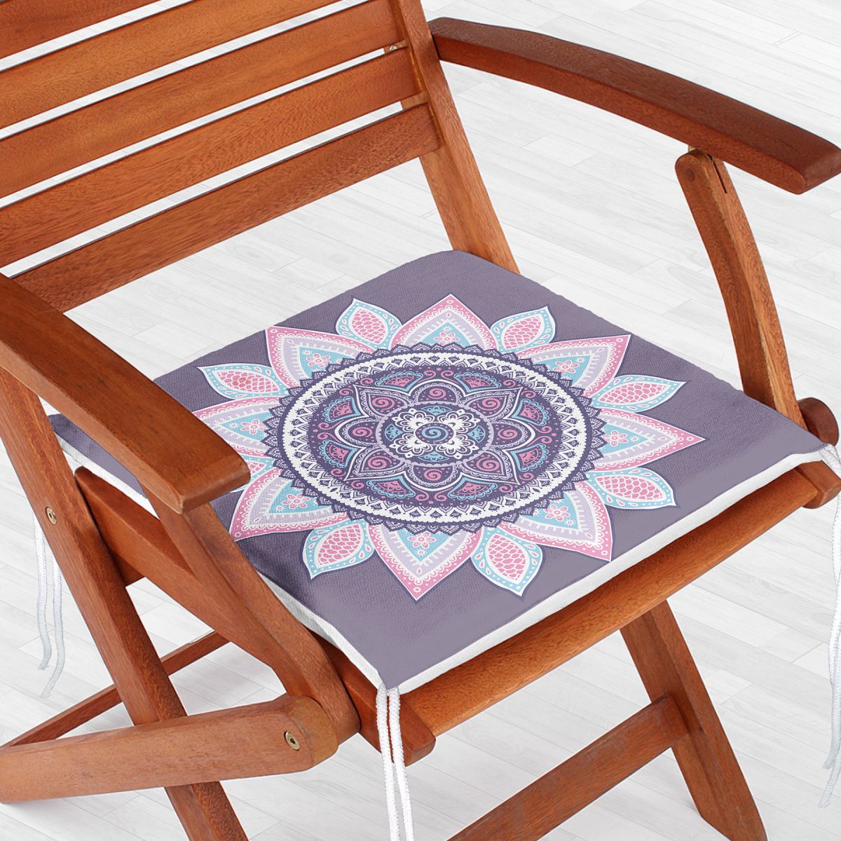 Gri Zeminde Mandala Baskılı Modern Fermuarlı Sandalye Minderi Realhomes