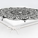 Beyaz Zeminde Çiçek Mandala Desenli Fermuarlı Sandalye Minderi Realhomes