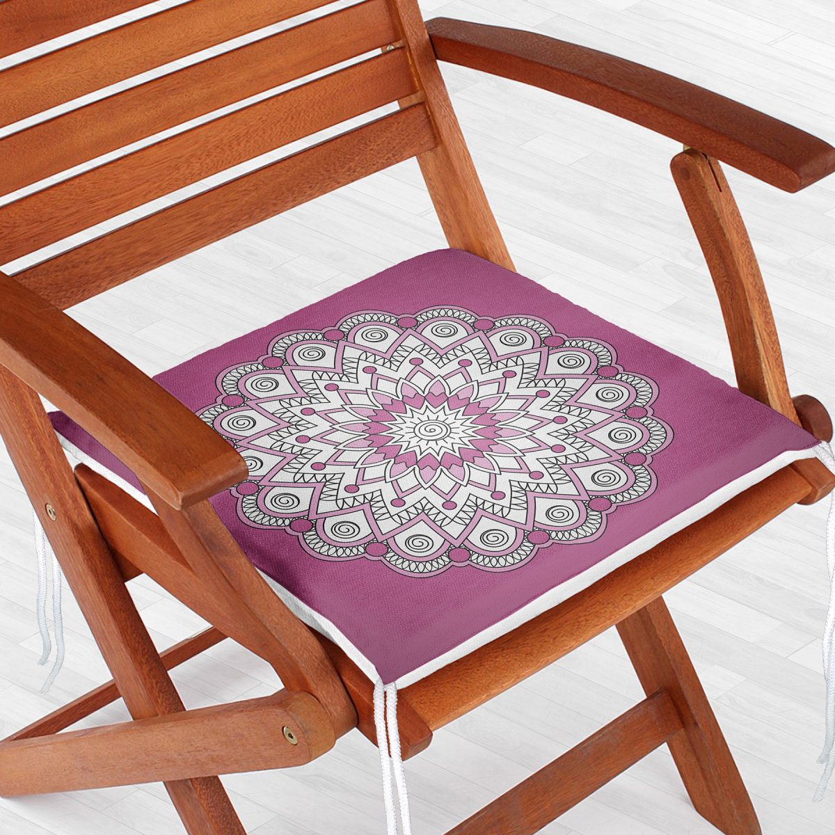 Pembe Zeminde Beyaz Mandala Desenli Özel Tasarım Fermuarlı Sandalye Minderi Realhomes