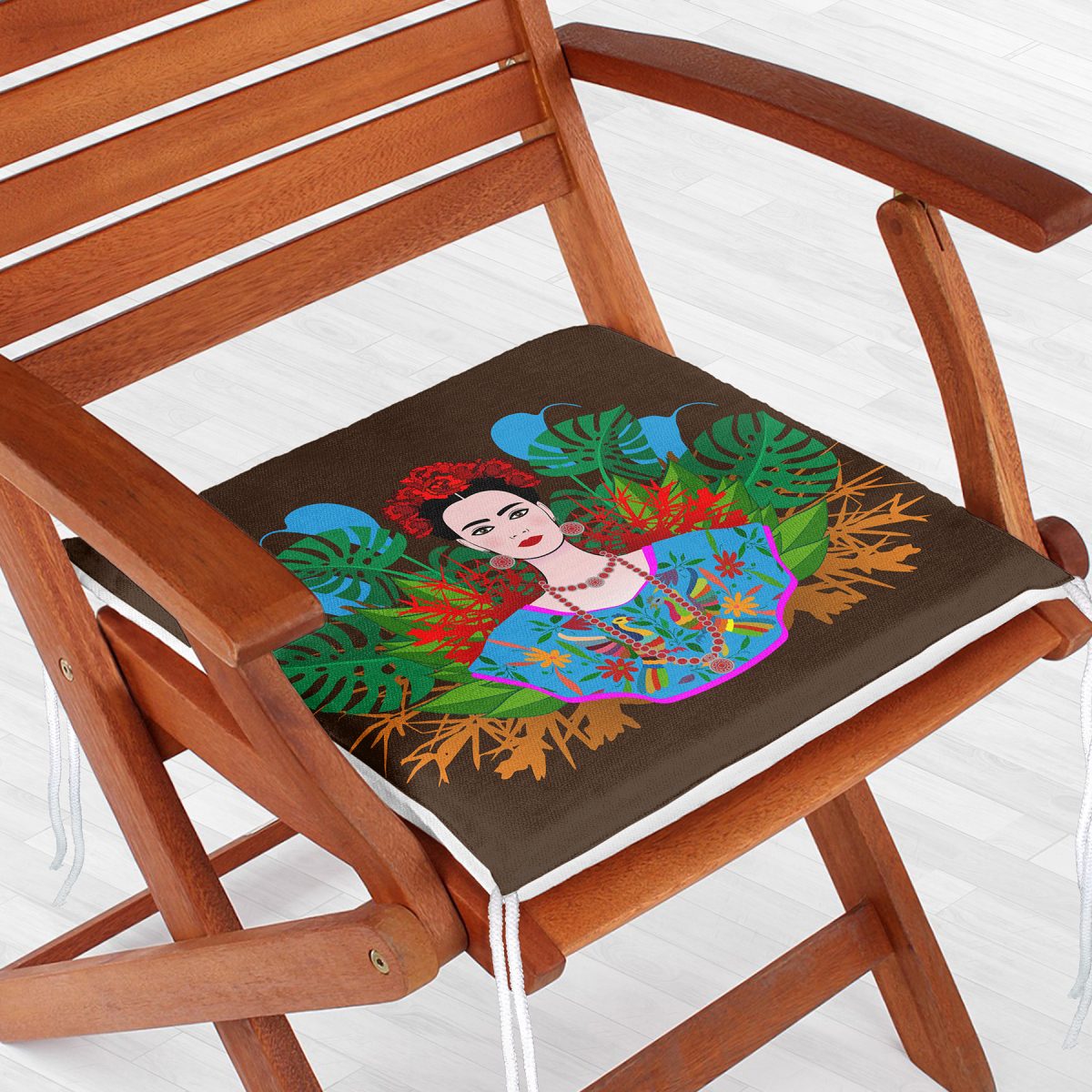 Kahverengi Zeminde Özel Tasarım Frida Kahlo Baskılı Fermuarlı Sandalye Minderi Realhomes
