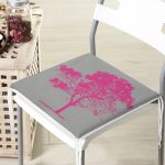 - httpsrealarge.comserdarMinderFermuarli-KareFrm-5230fusya-Gorsel12-Gorsel - Realhomes Gri Zeminde Dekoratif Fuşya Ağaç Tasarımlı Fermuarlı Sandalye Minderi Realhomes