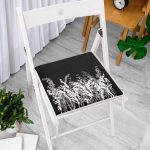 - httpsrealarge.comserdarMinderFermuarli-KareFrm-5233-Gorsel12-Gorsel-2 - Realhomes  Siyah Zeminde Beyaz Ve Gri Çiçek Temalı Özel Tasarım Fermuarlı Sandalye Minderi Realhomes