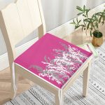 Fuşya Zeminde Beyaz Çiçek Dijital Baskılı Fermuarlı Sandalye Minderi Realhomes