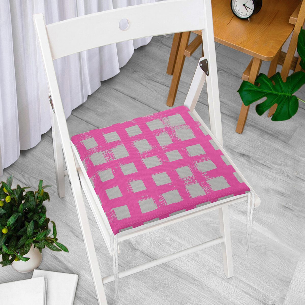 Geometrik Kolaj Kare Motifli Dekoratif Fermuarlı Sandalye Minderi Realhomes